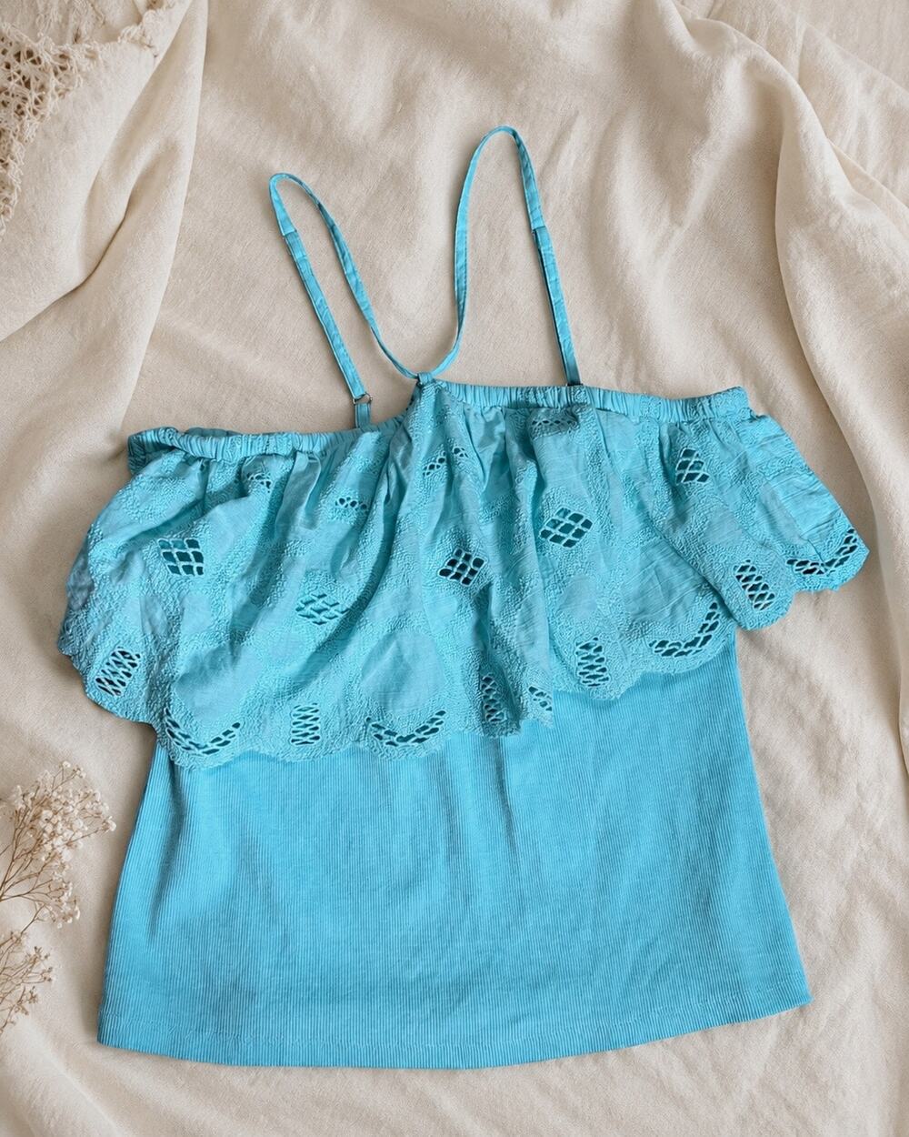 🌼 3/$15 SALE Boston Proper Teal Lace Halter Top S